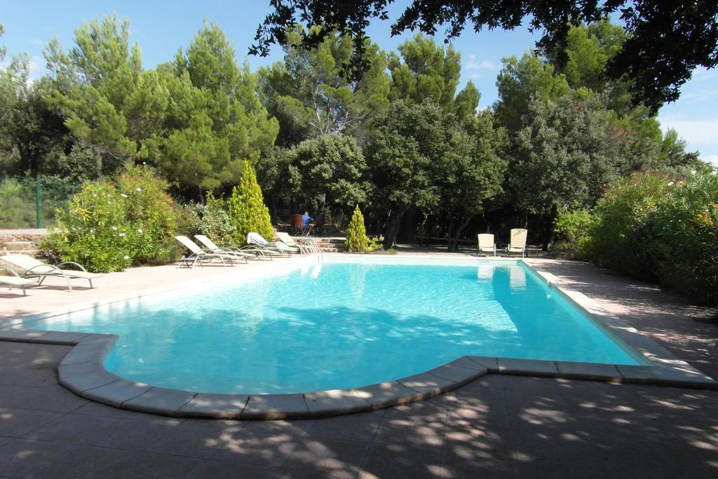 Готель Domaine La Rabassiere Suzette Екстер'єр фото
